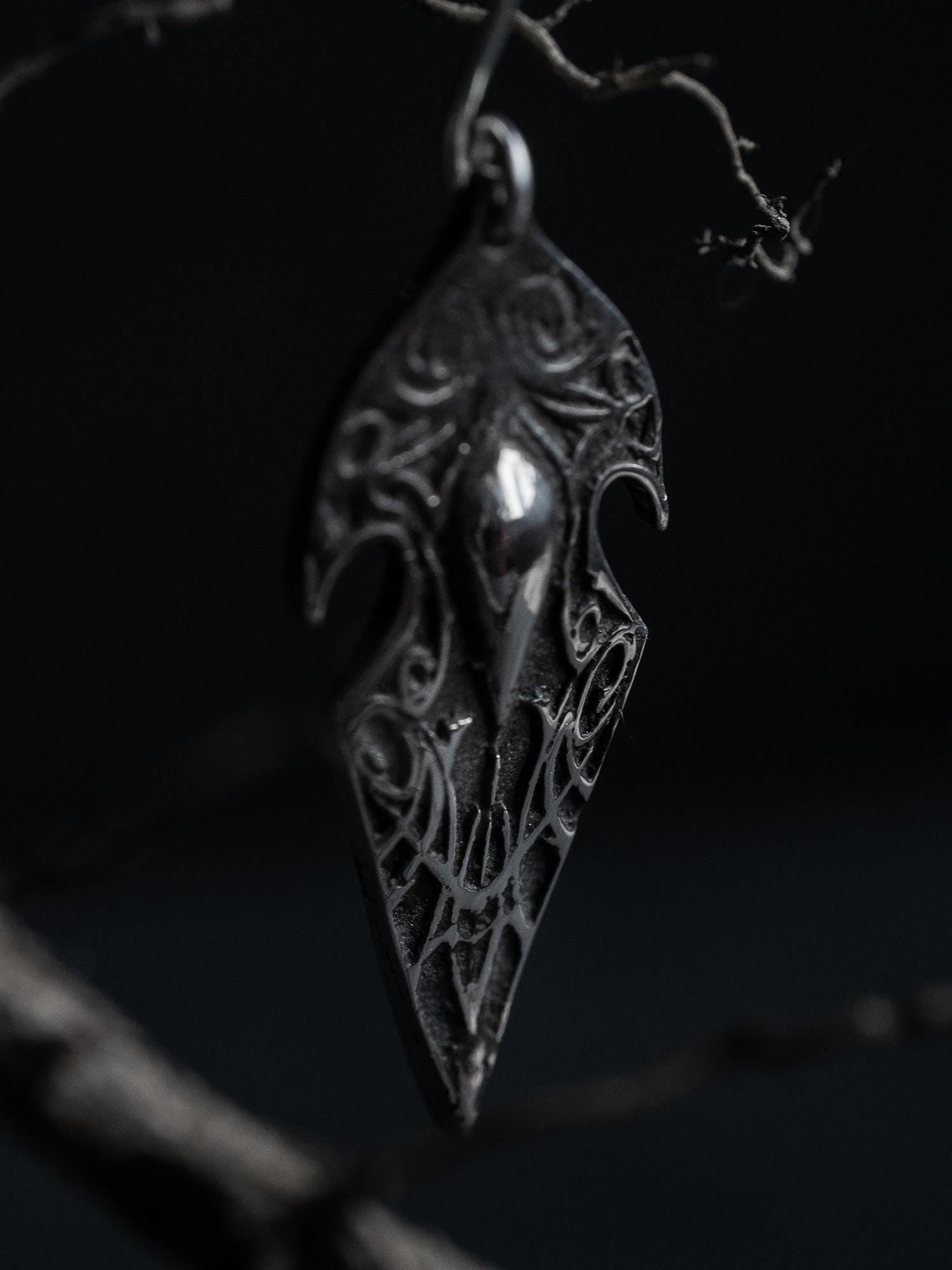 Silver Elvish Earring inspired by Noldor Design from the Lord of the Rings