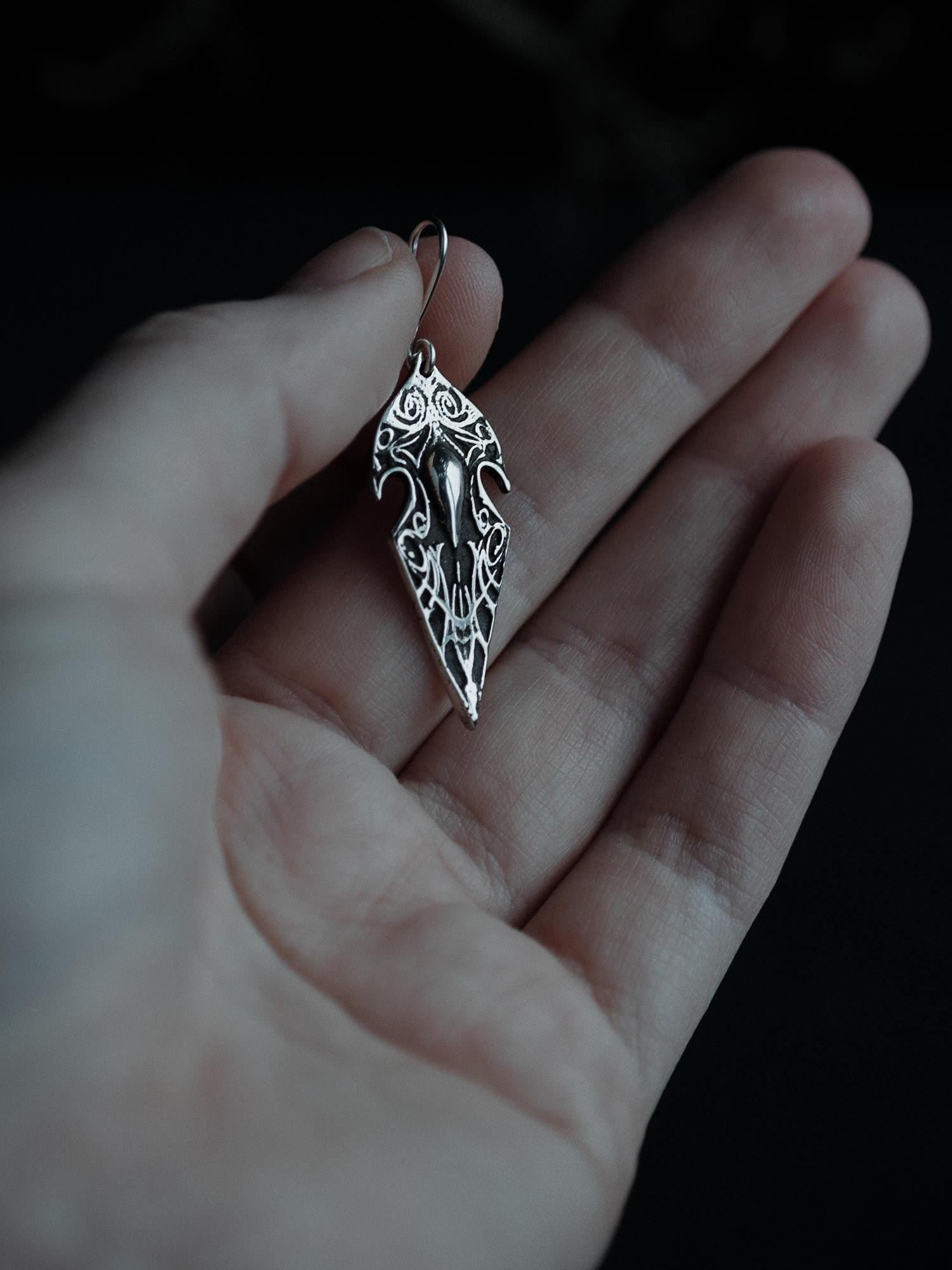 Silver Elvish Earring inspired by Noldor Design from the Lord of the Rings